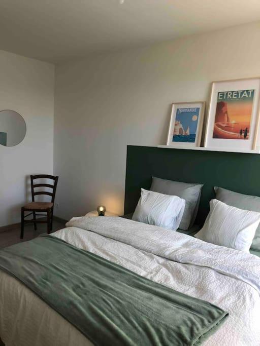 Maison Sur La Place Du Village D'Ourville En Caux Kültér fotó